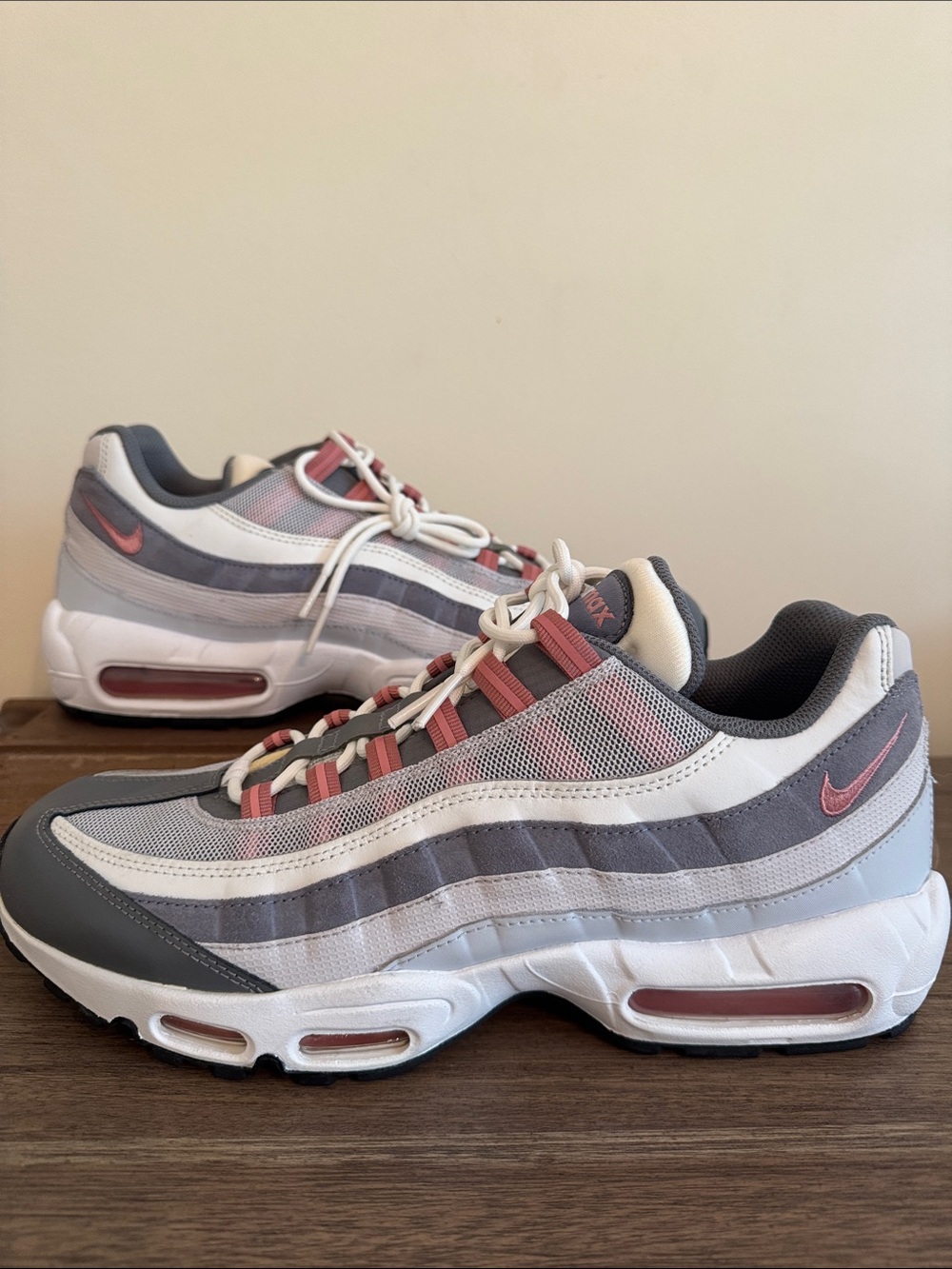 Nike AIR MAX 95 VAST GREY RED STARDUST New Without Box